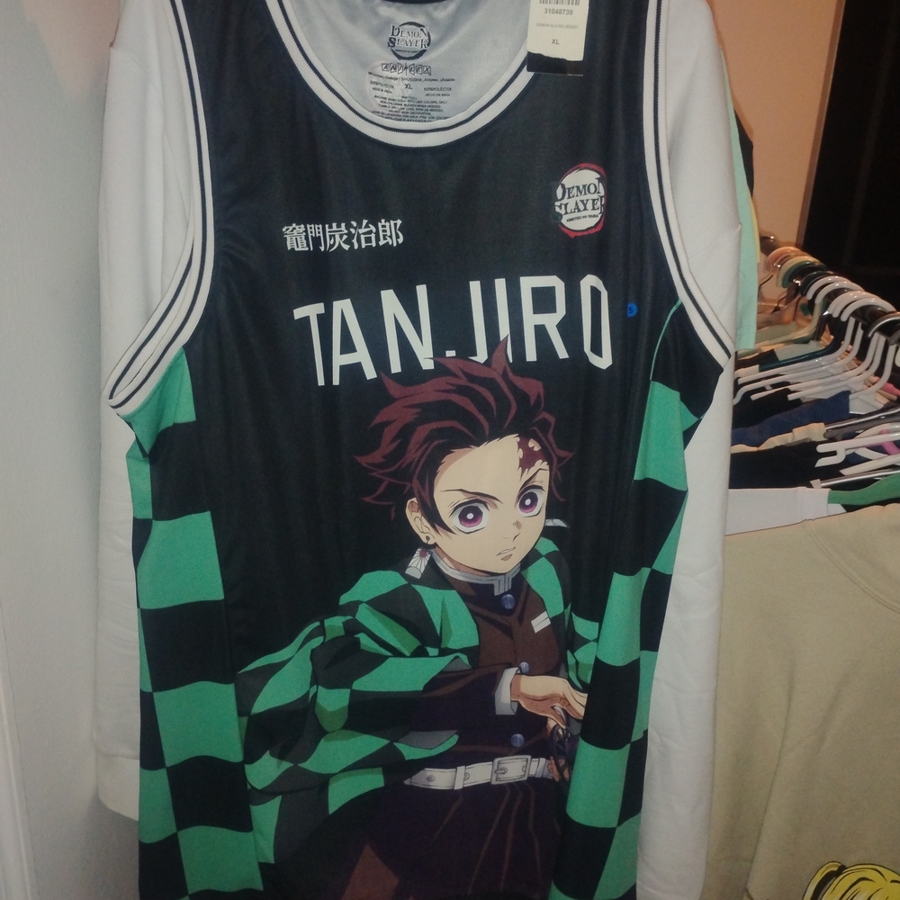 Demon Slayer Tanjiro Men's Tank Top - Black and Green